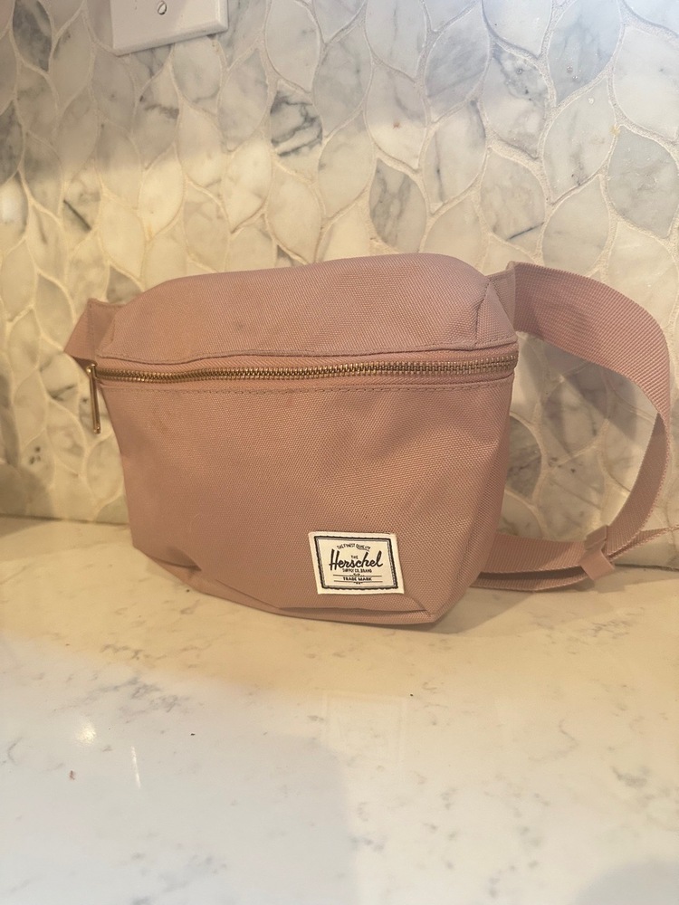 Herschel Bag Womens Size One Light Pink Mauve Fanny Pack Gold Zipper Closure